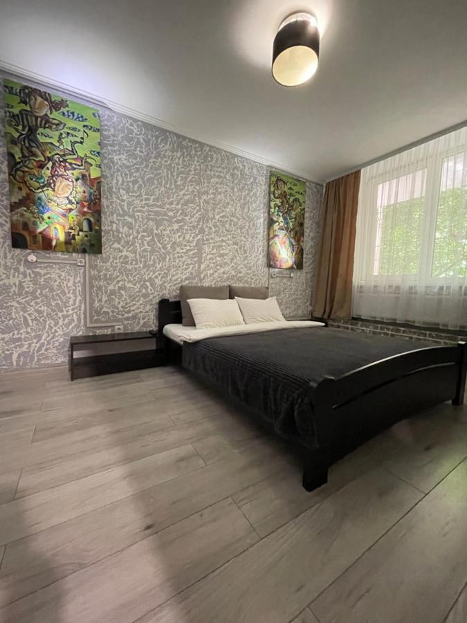 Family Apartment Vinnytsia Exterior photo