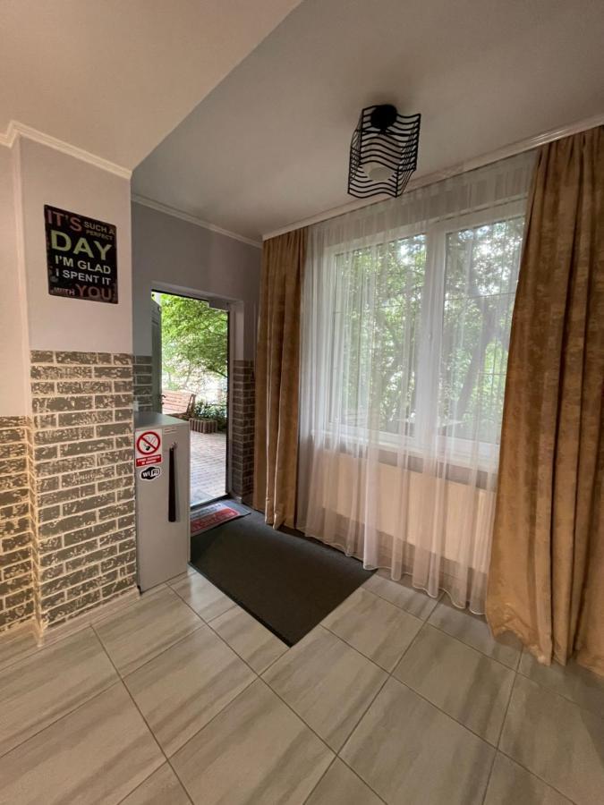 Family Apartment Vinnytsia Exterior photo