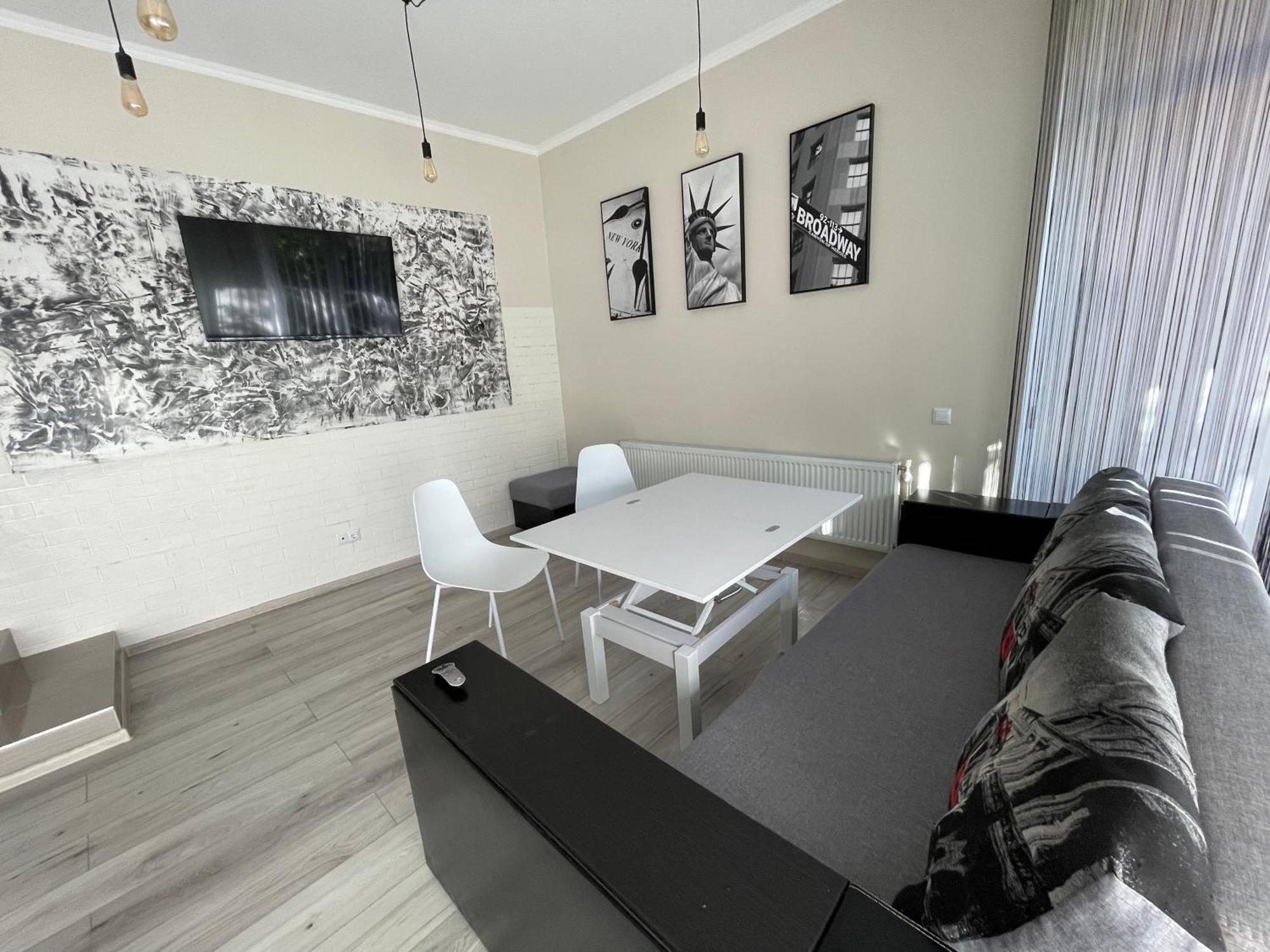 Family Apartment Vinnytsia Exterior photo